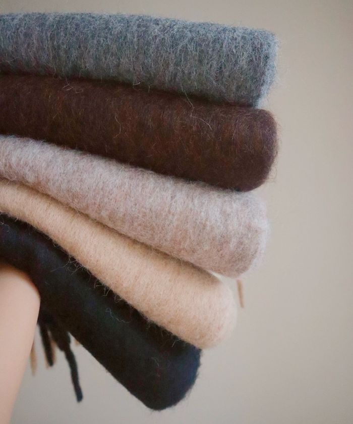 Бэлэн ноосон ороолт 