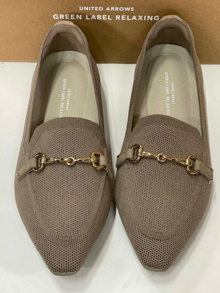 United arrow khaki brown