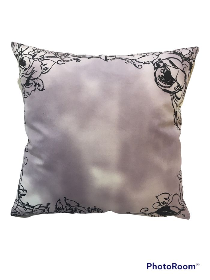 Бүдэг ягаан хээтэй дэр