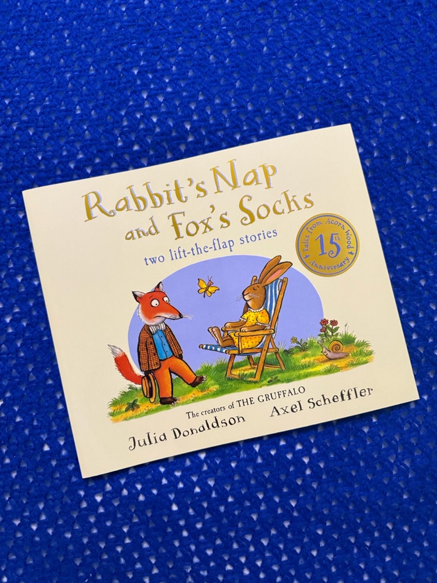 Rabbit’s nap&Fox’s socks