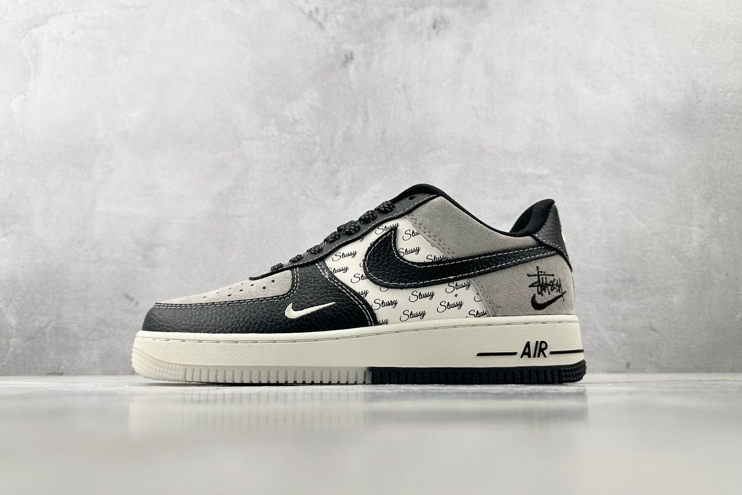 Nike Airforce  1 Low  x Stussy 02