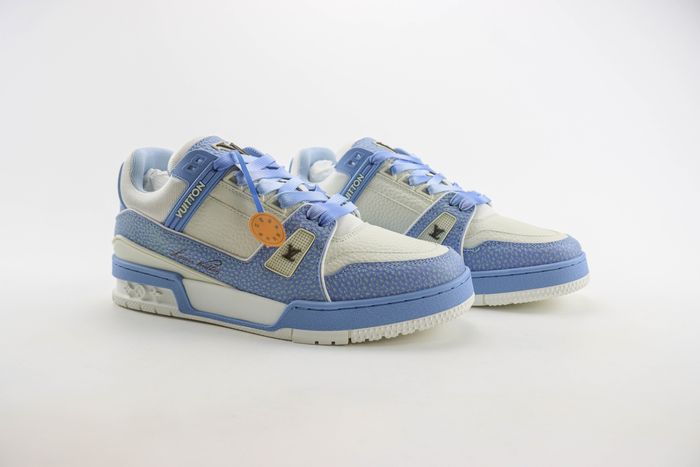 LOUIS VUITTON TRAINERS SNEAKER LOW SPORTS SKY BLUE