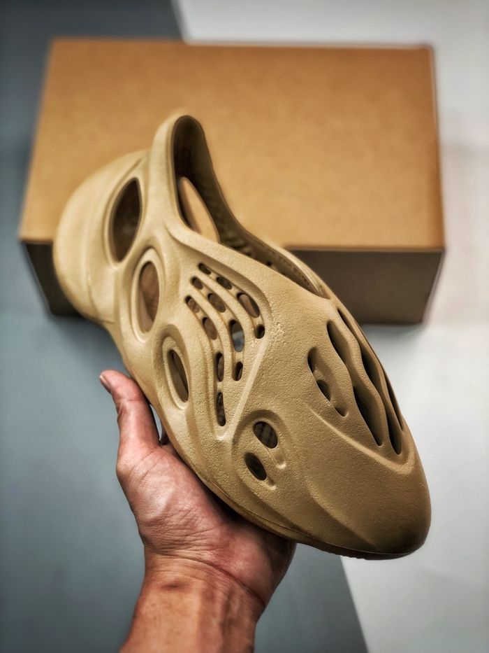 Adidas Yeezy Foam Runner “Ochre”