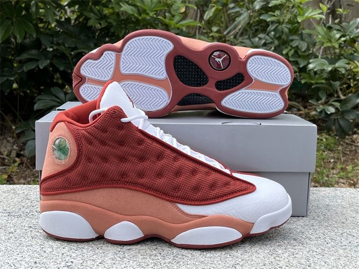 Air Jordan 13 “Dune Red”