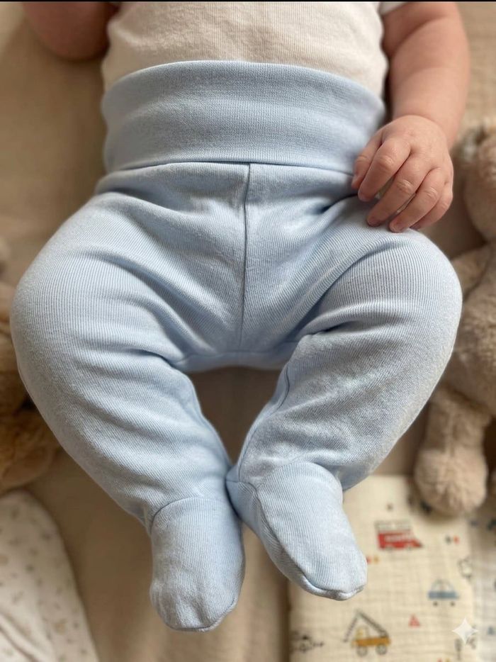 Гэдэс дарагчтай өмд