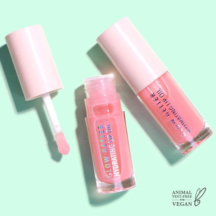 Moira Glow getter hydrating lip oil /009/ bubble pink