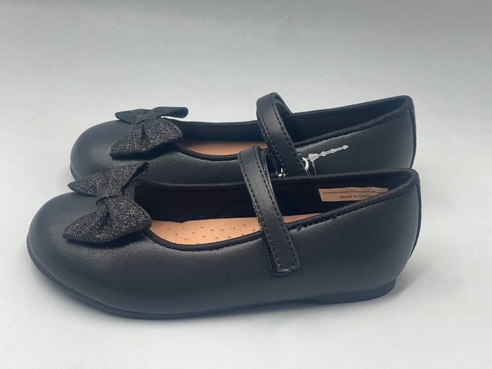 Olicecee black