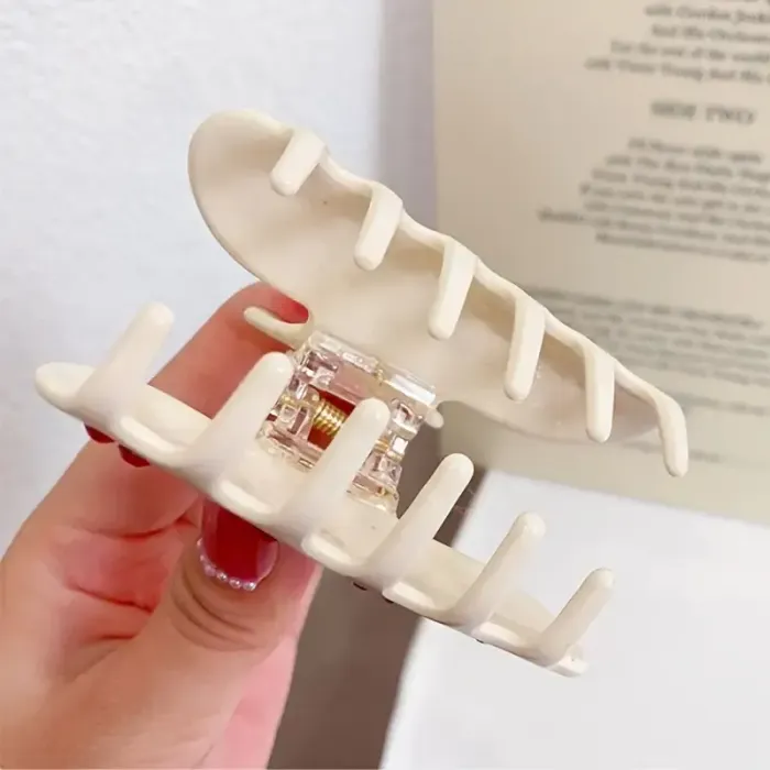 Интоортой үсний хавчаар