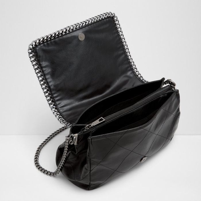 https://cdn.zochil.shop/f5e667ec-d551-4866-9818-a19e63f78b90_t700.jpg