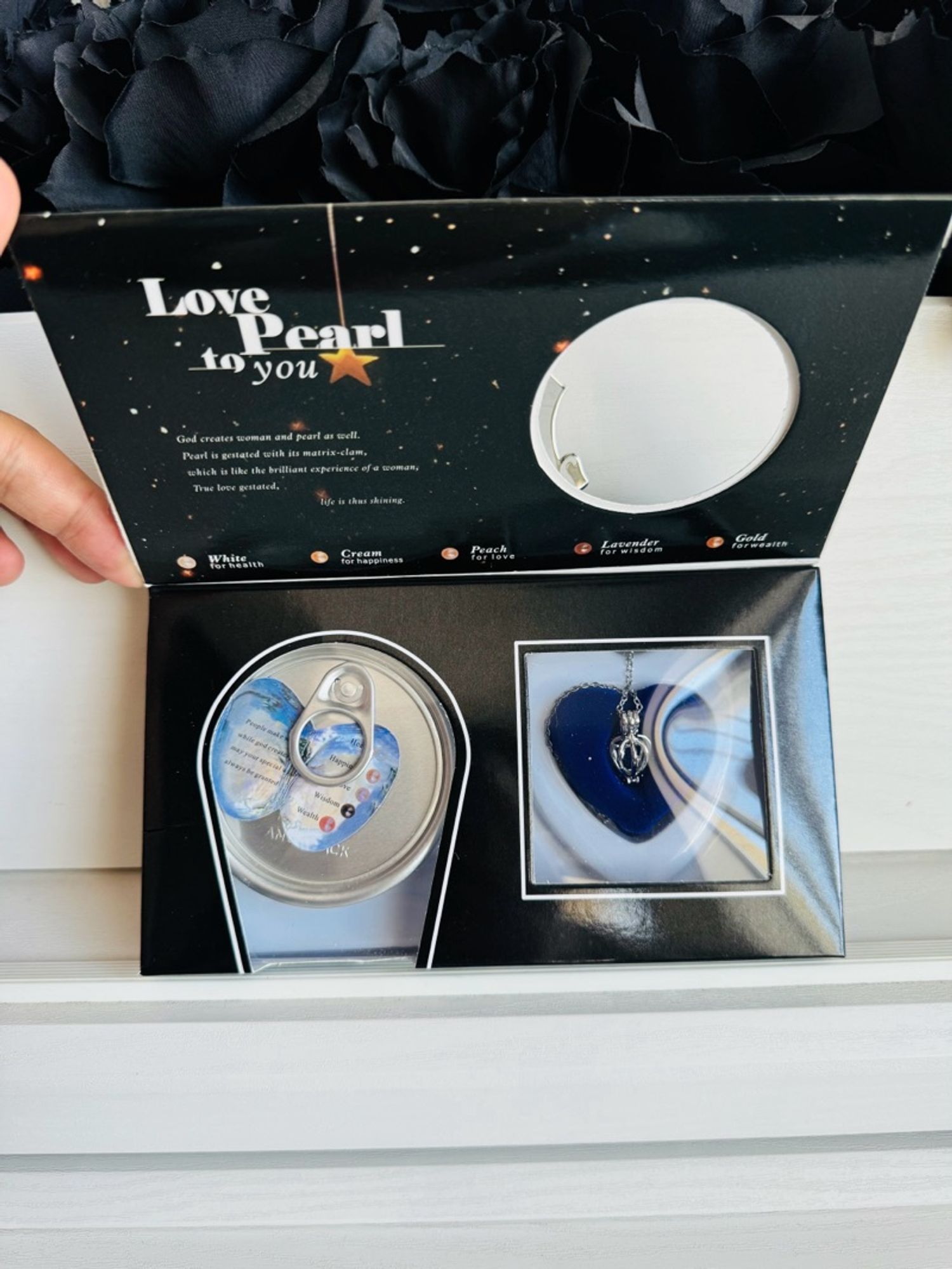 Хясаатай сувдан зүүлт