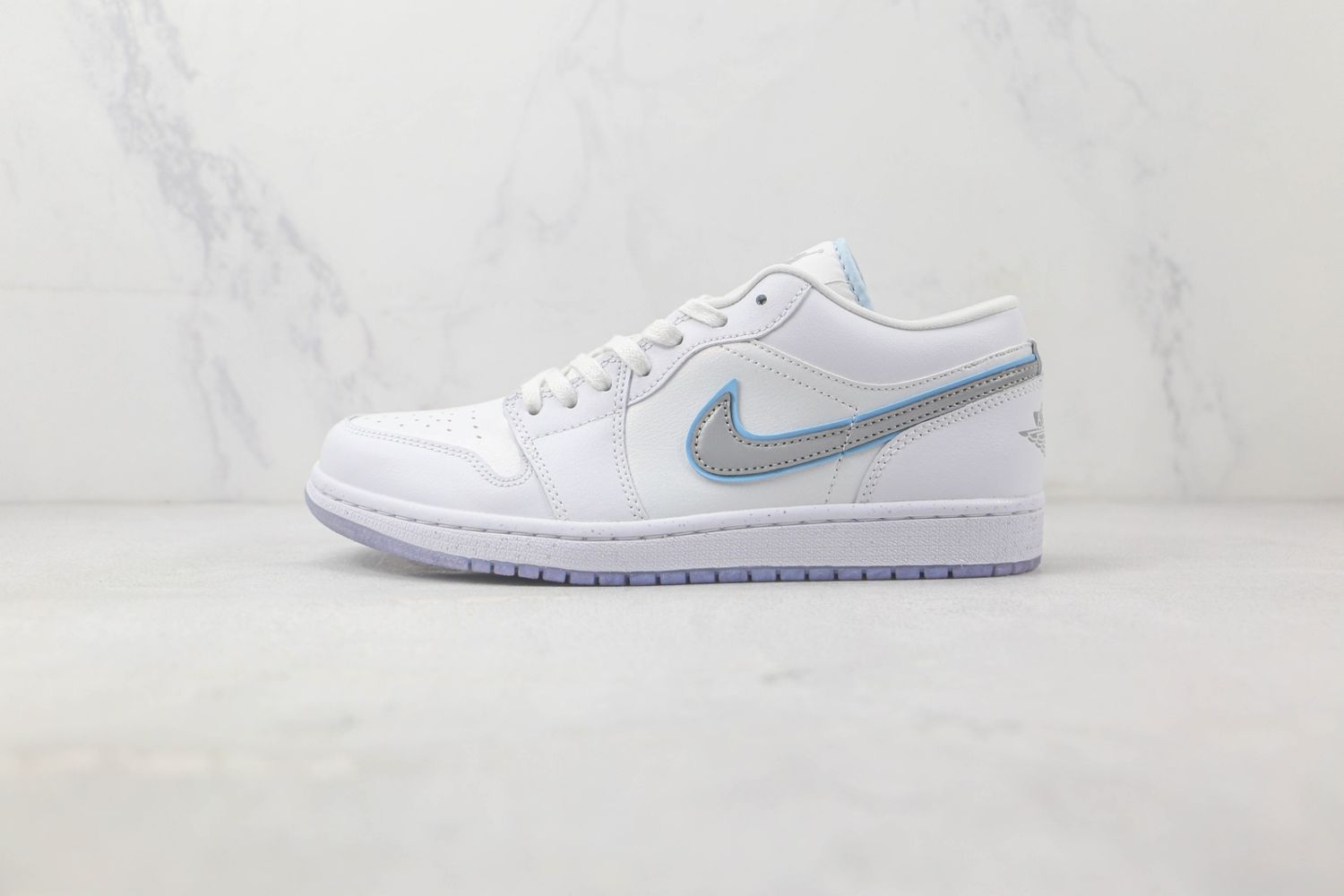 Jordan 1 Low SE Dare to Fly 