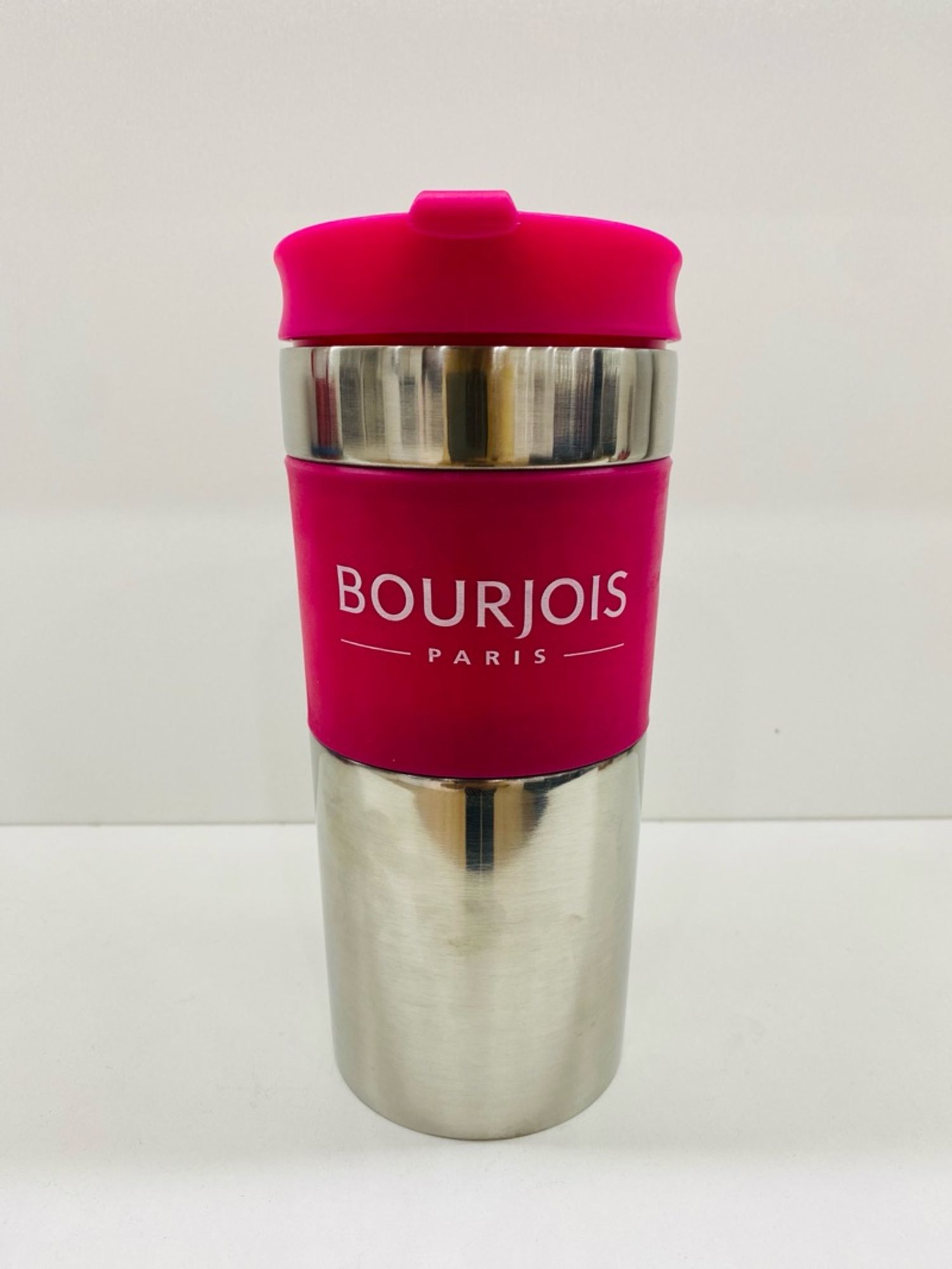 Аяга халуун барьдаг