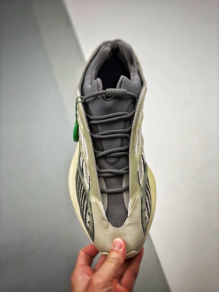 YEEZY 700 V3 “Fade Salt”