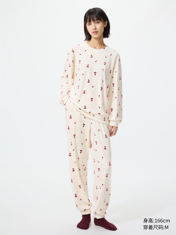 UNIQLO гэрийн хамбан хослол 