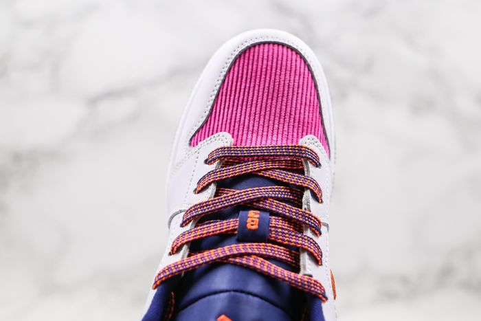 Jordan 1 Low Pink Corduroy (GS)