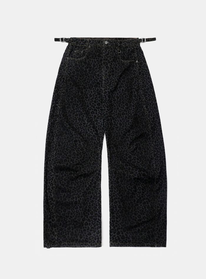 Lion Patch Washed Barrel Pants - Black Leopard