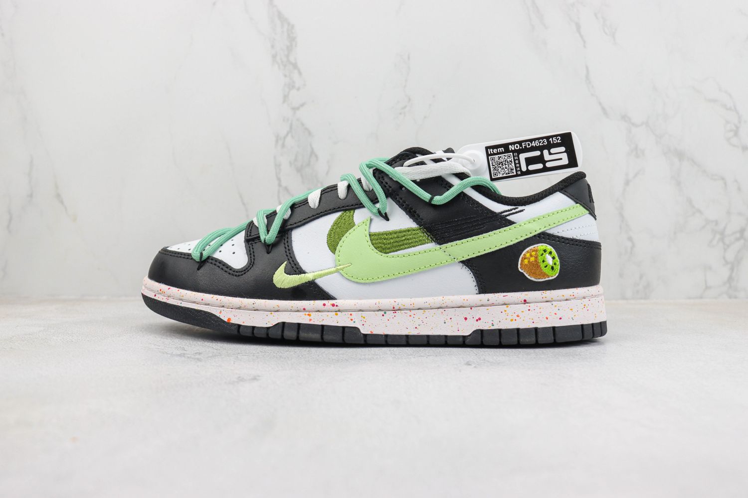 Nike SB Dunk Low 113