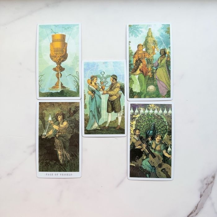 Terra Bolatile Tarot (ориг савтай, том хөзөр)