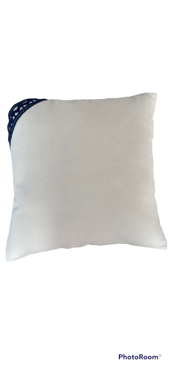 Цагаан кашмеран  дэр