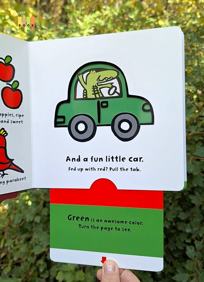  A Changing Colors Book: Red Car, Green Car 
