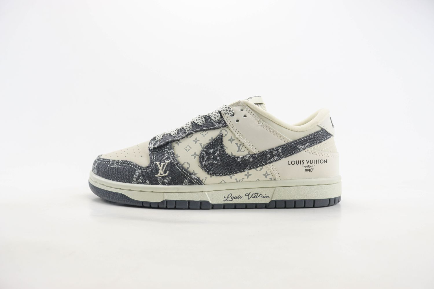  Nike SB Dunk Low x LV