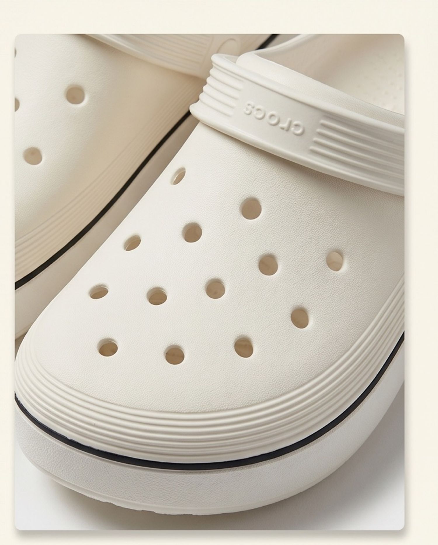 crocks white