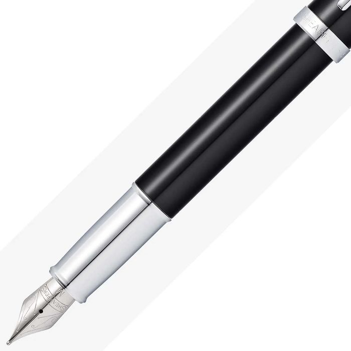 Sheaffer® 100 Glossy Black Lacquer Fountain Pen Medium