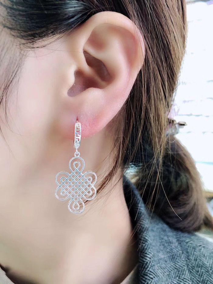 Монгол ээмэг 