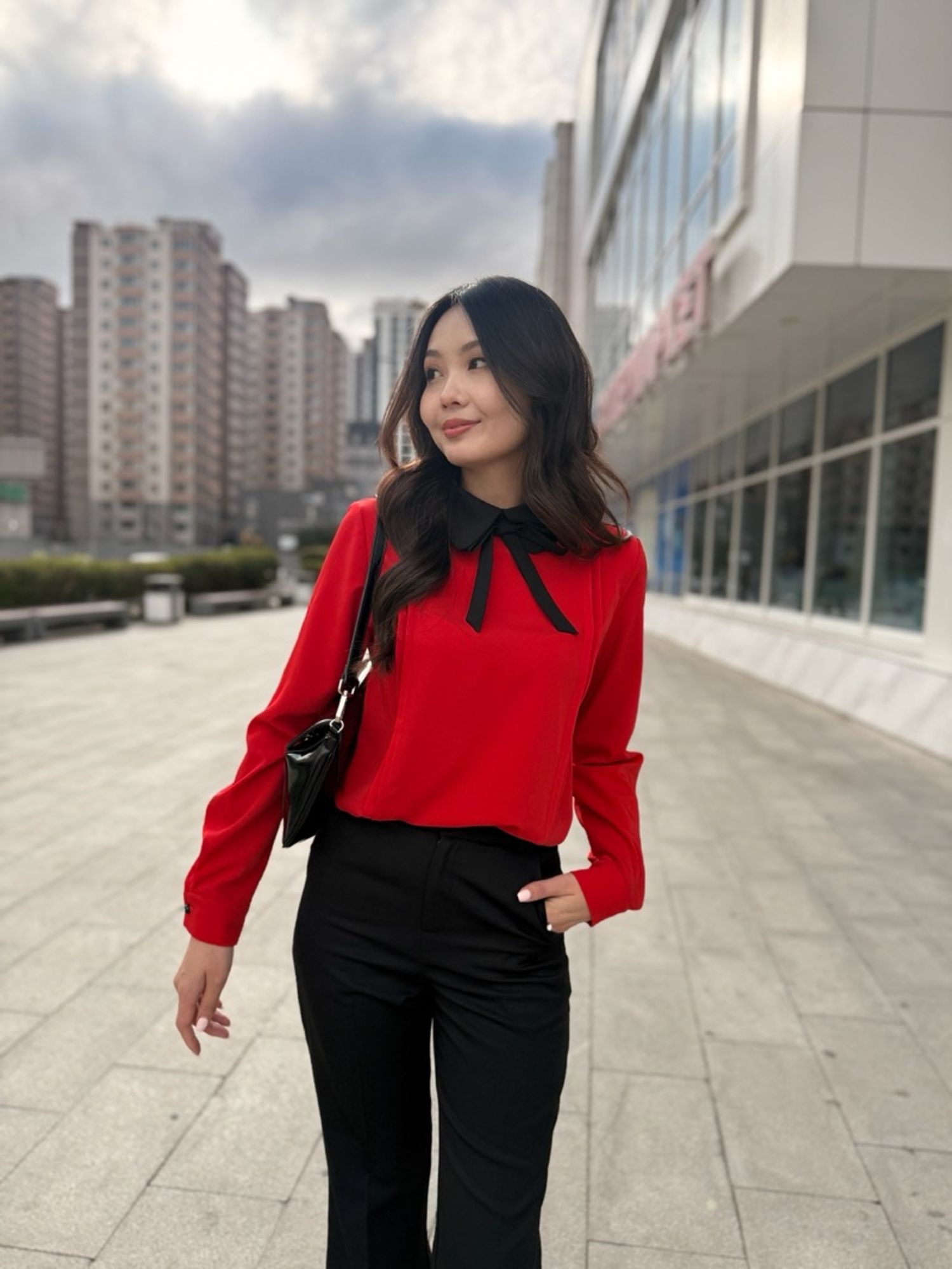 https://cdn.zochil.shop/fb0be518-e9f7-4199-8135-3593142a04f2_t1500.jpg