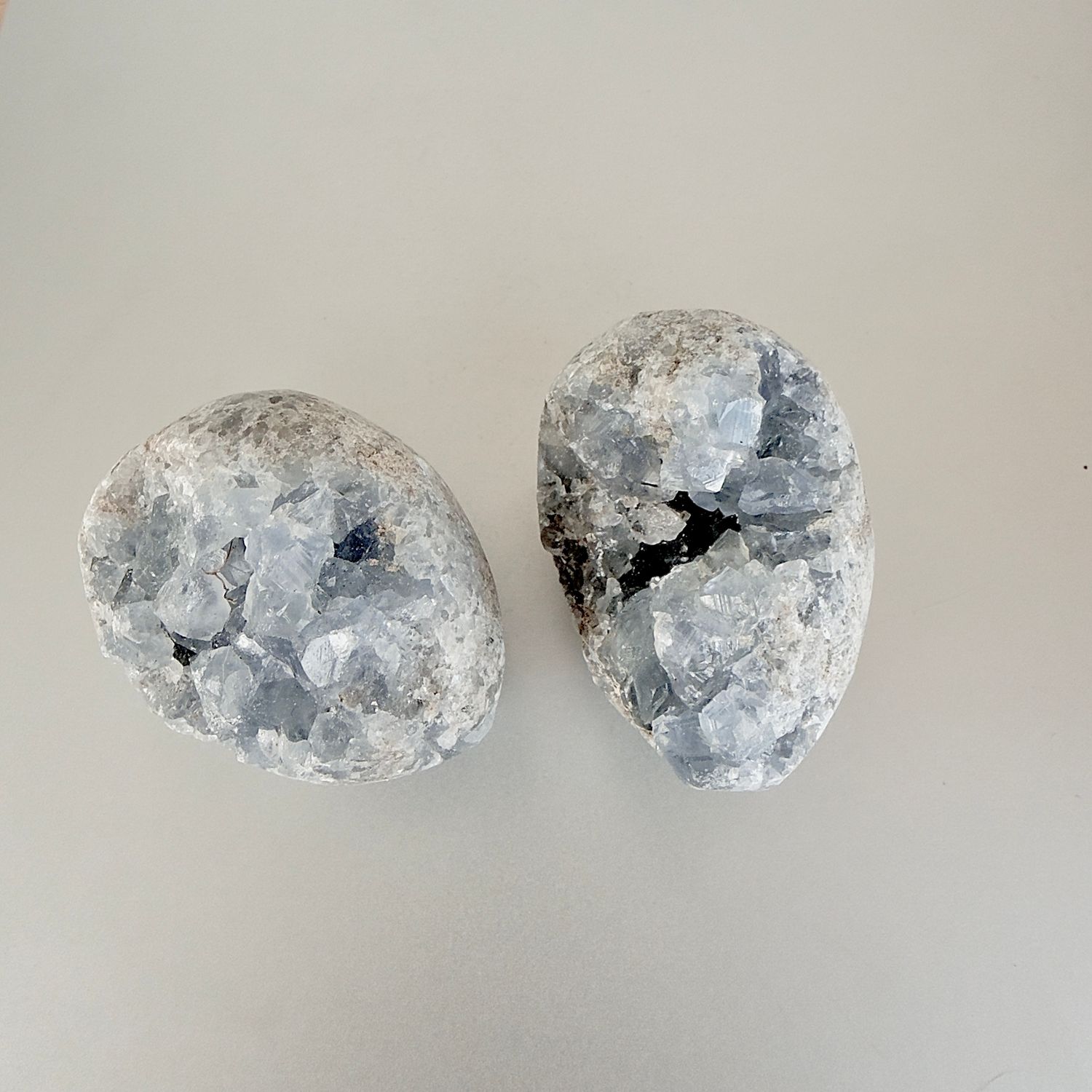 Селестит өндөг геод