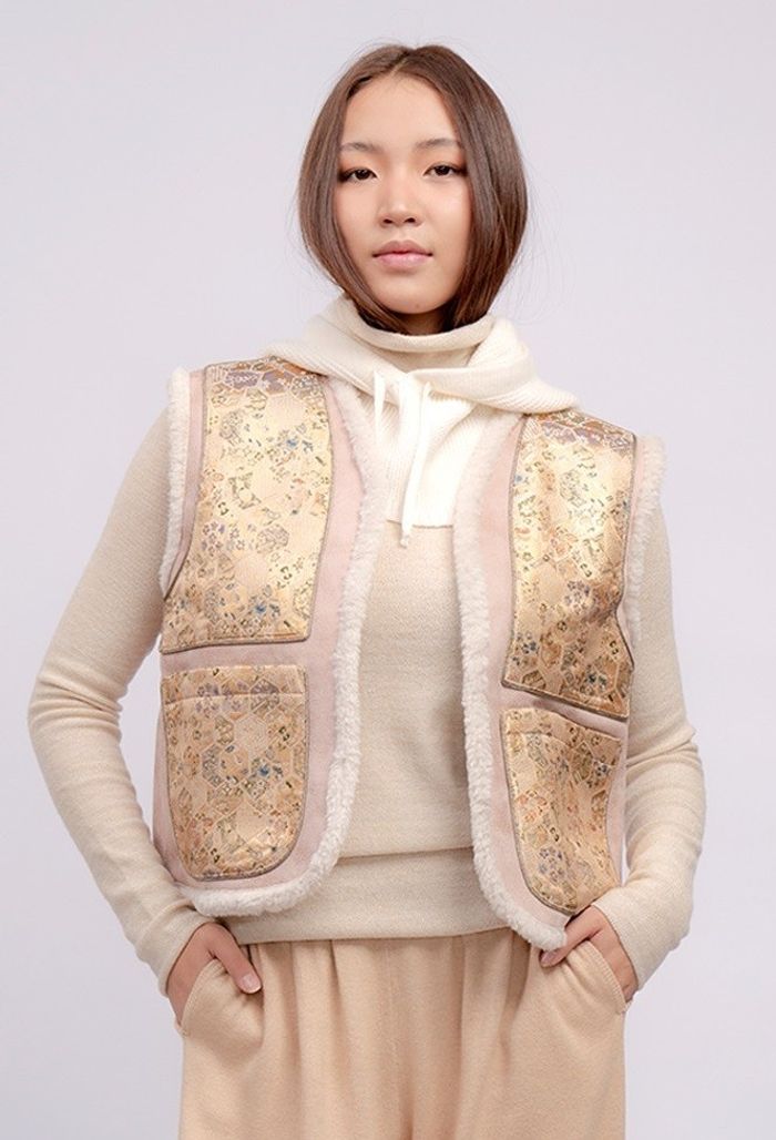 торгон энгэртэй нэхий хантааз