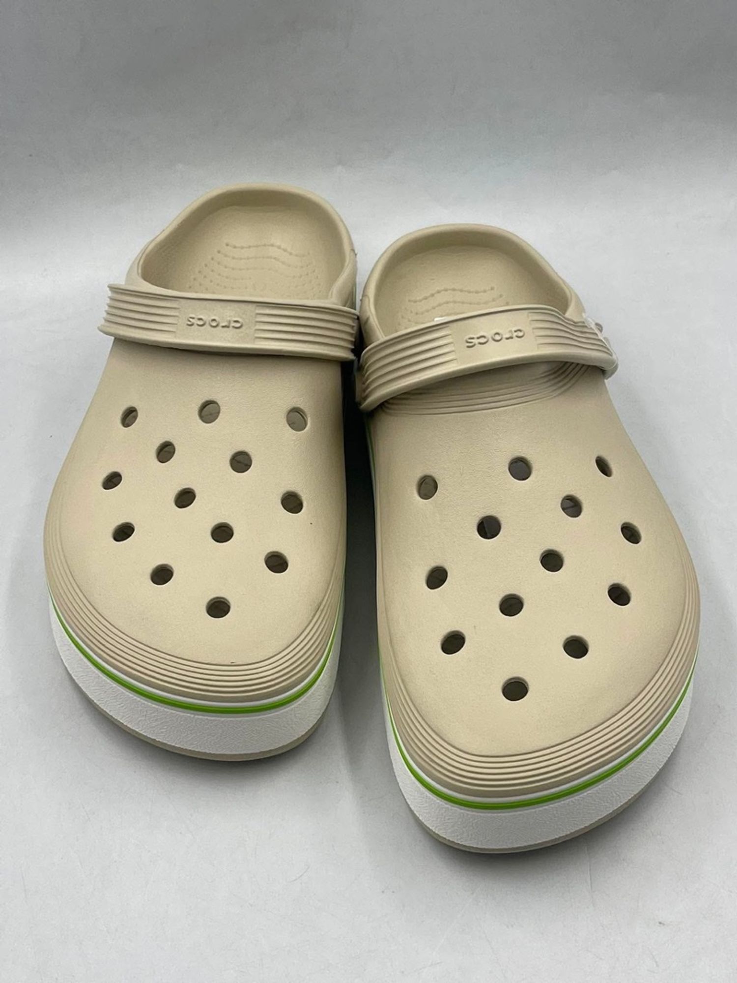 crocs beige