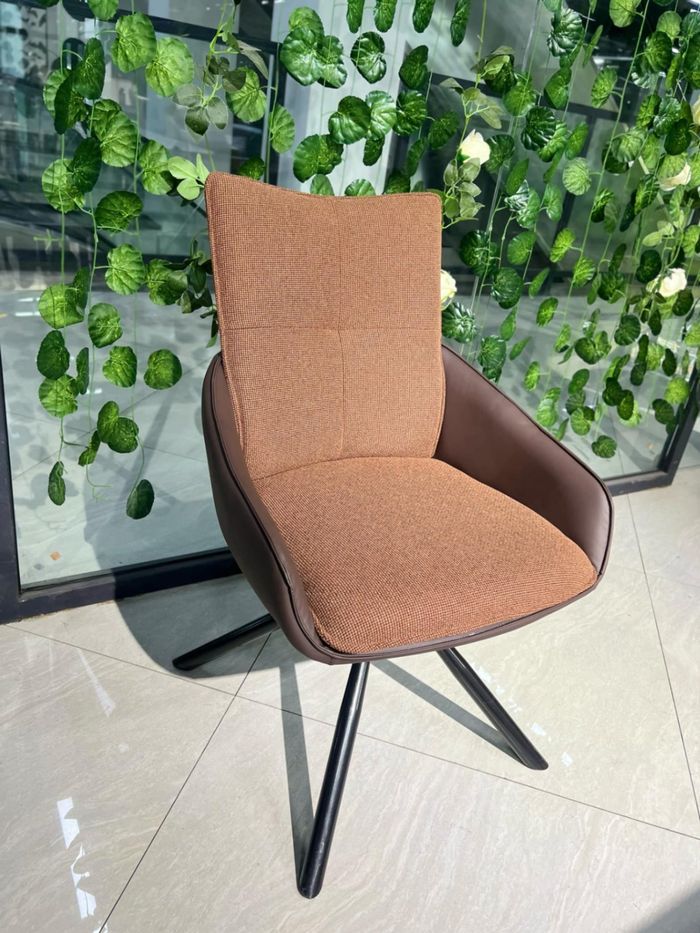 Эргэдэг сандал /Код: U-264 бор/