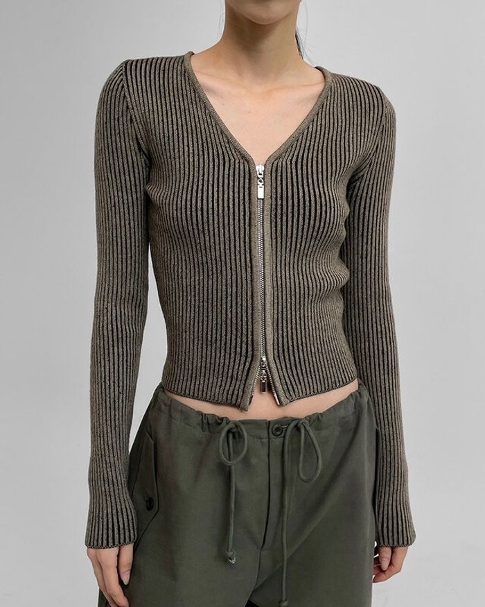 Bambola Two-Tone V-Neck Knit