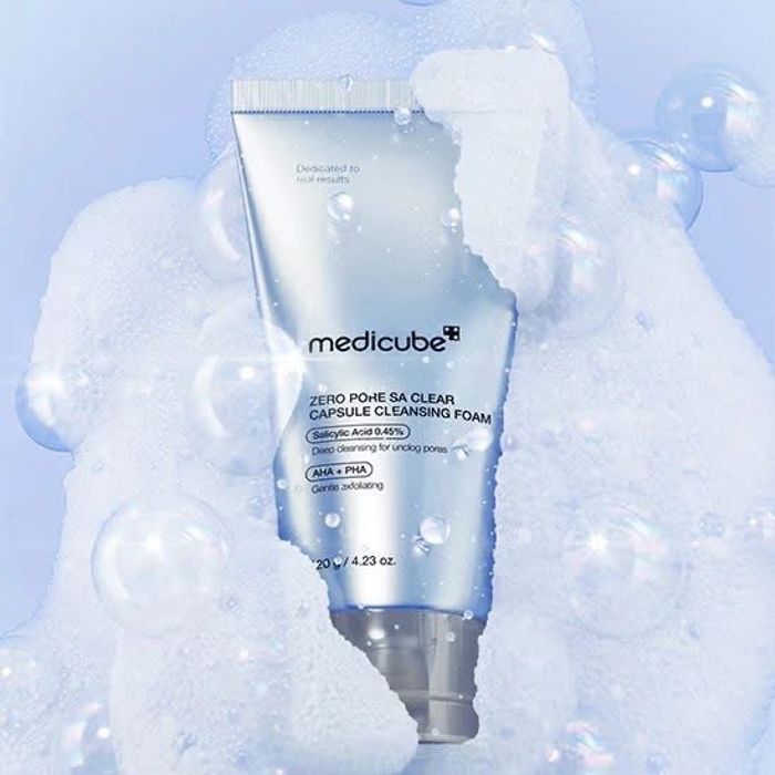 Medicube ZERO PORE CLEARING CAPSULE CLEANSING FOAM 