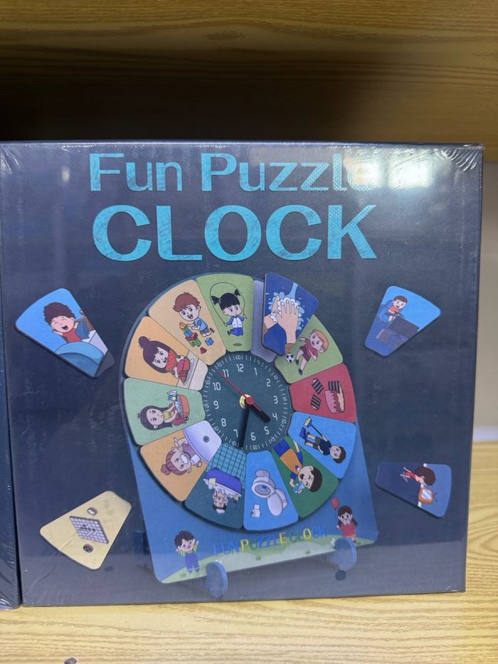 Fun puzzle clock 