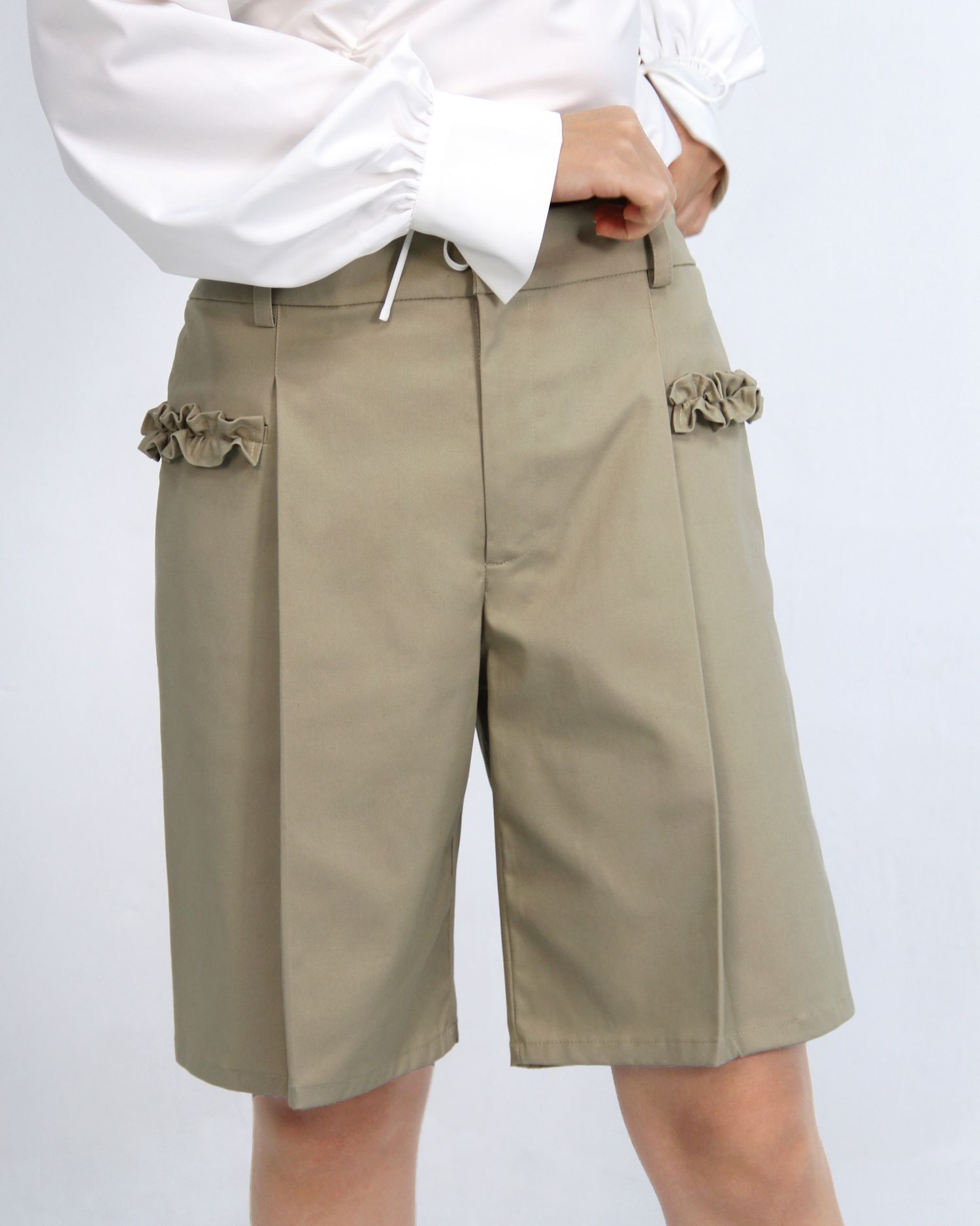 Frill Pocket Bermuda Shorts
