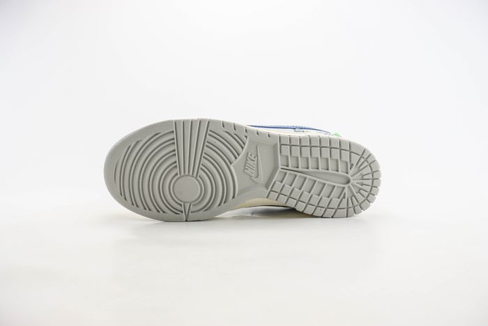 Nike SB Dunk Low x  The North Face 10