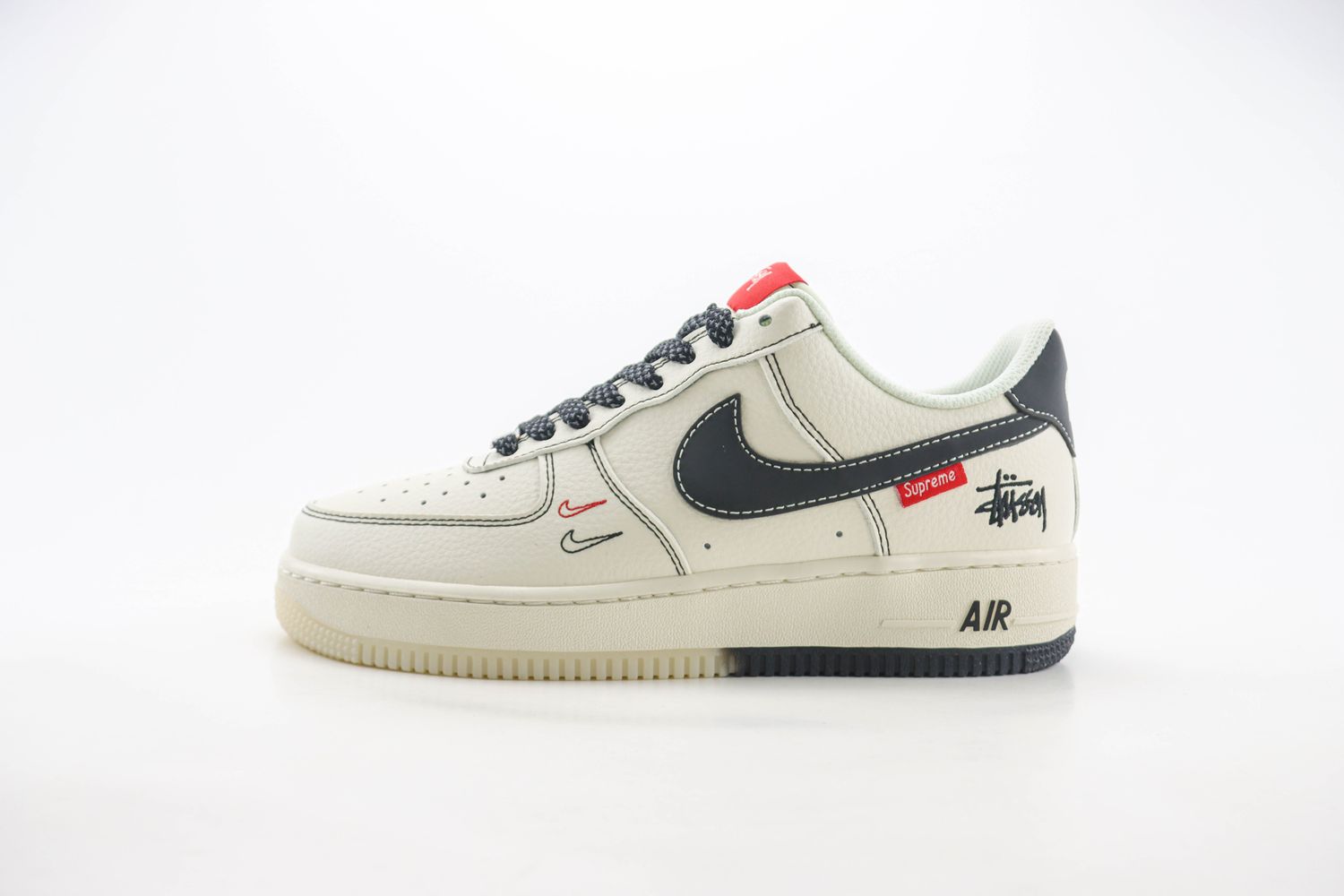 Nike Air Force 1 Low x supreme x Stussy 26