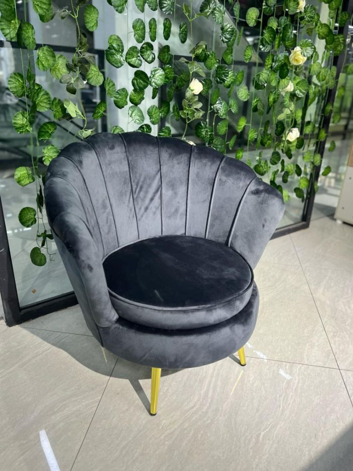 Сандал /Код: U-74 саарал/