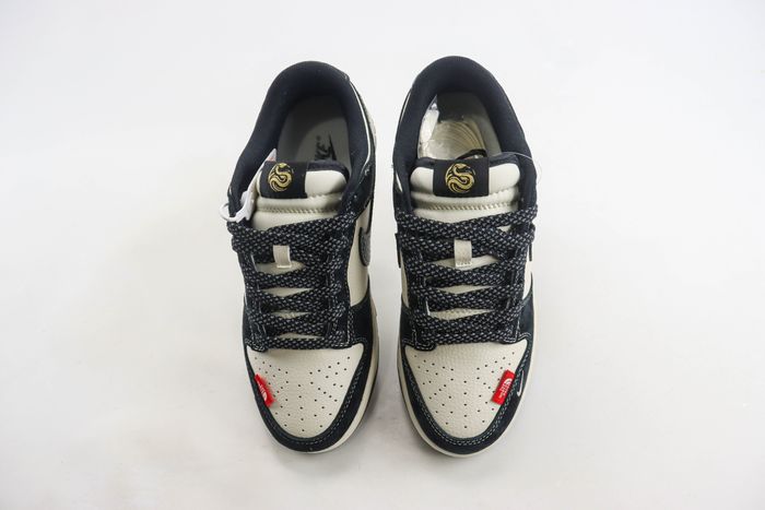 Nike SB Dunk Low x  The North Face 22