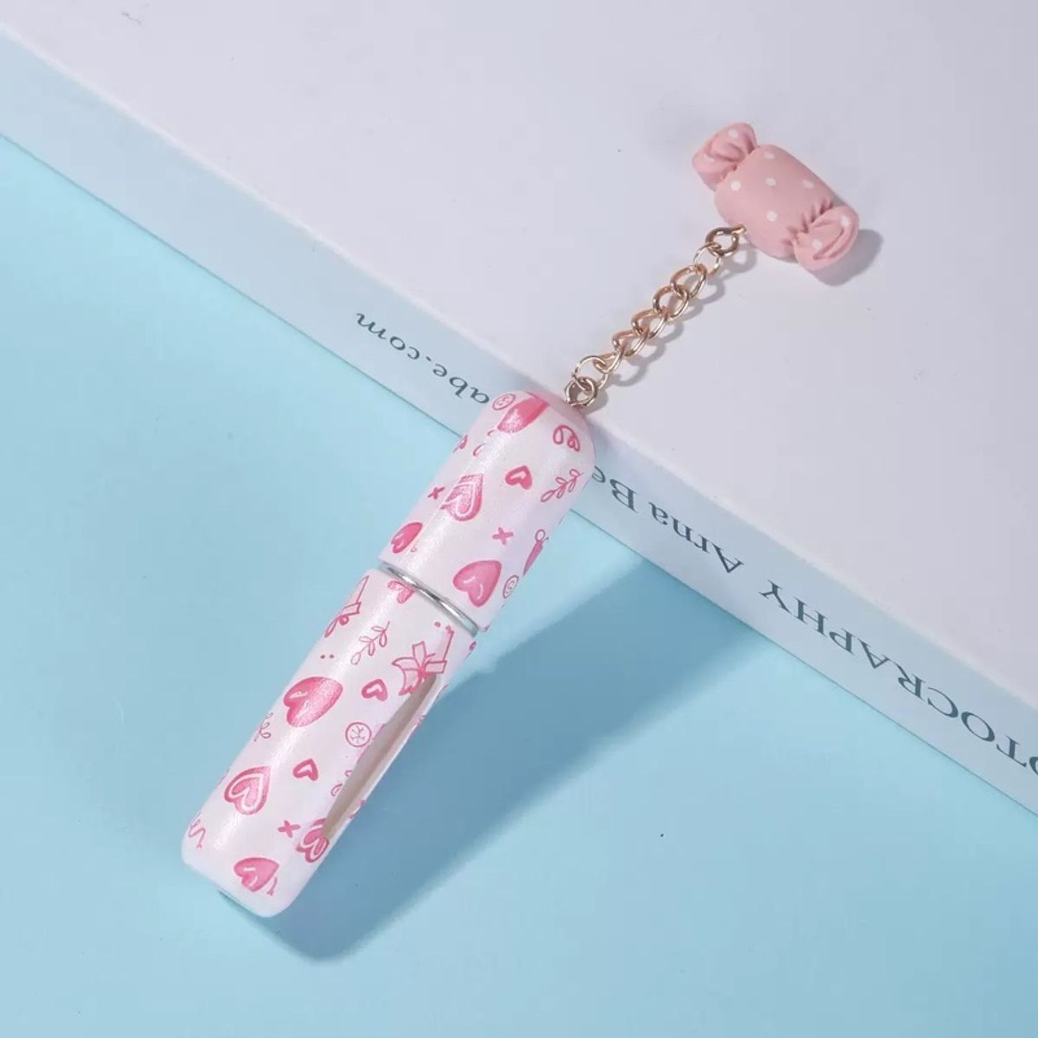 Үнэртэй усны сав