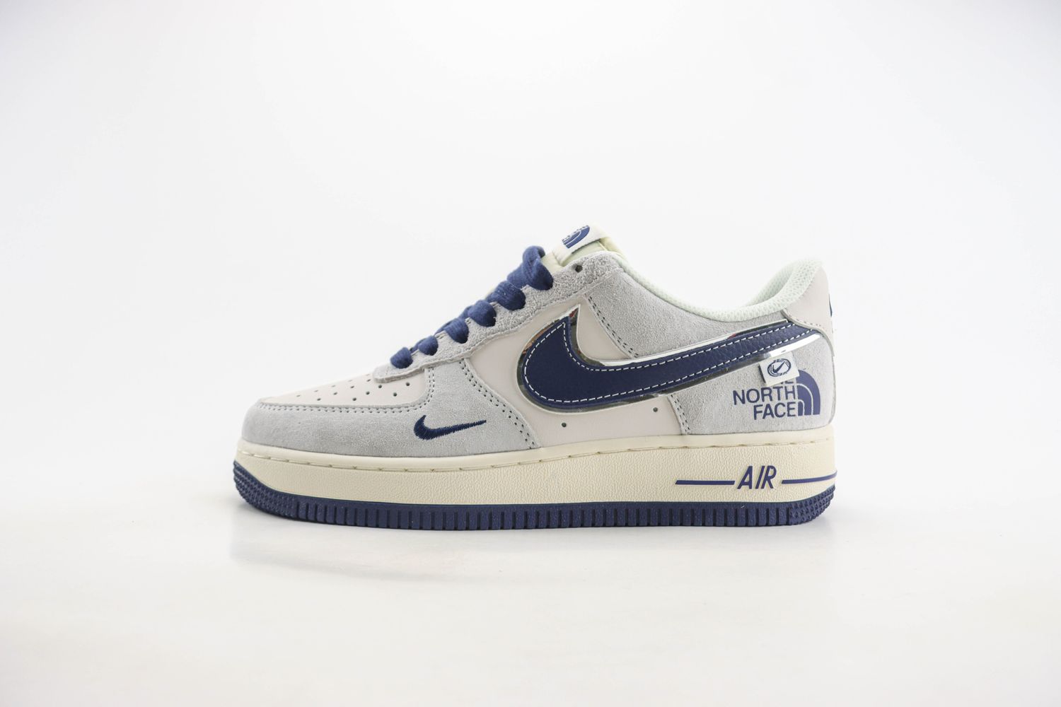 Nike Air Force 1 Low x the north face 24