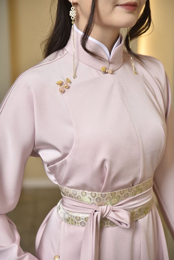 https://cdn.zochil.shop/fe8c03bb-4f3e-44f8-93db-08045b57a507_t700.jpg