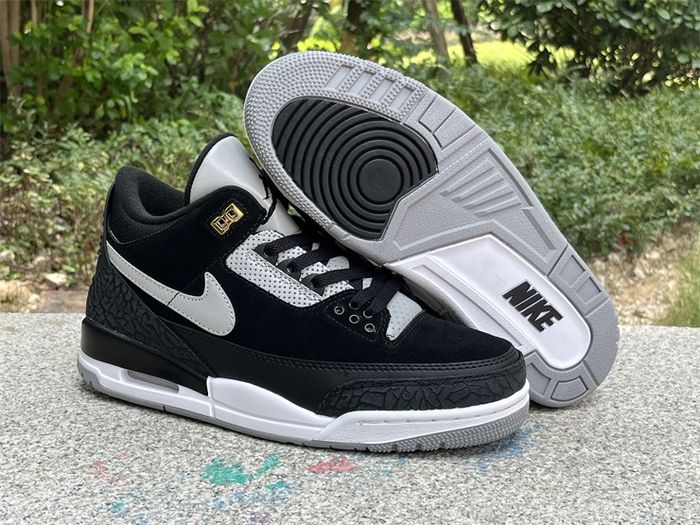  Air Jordan 3 Tinker “Black Cement”