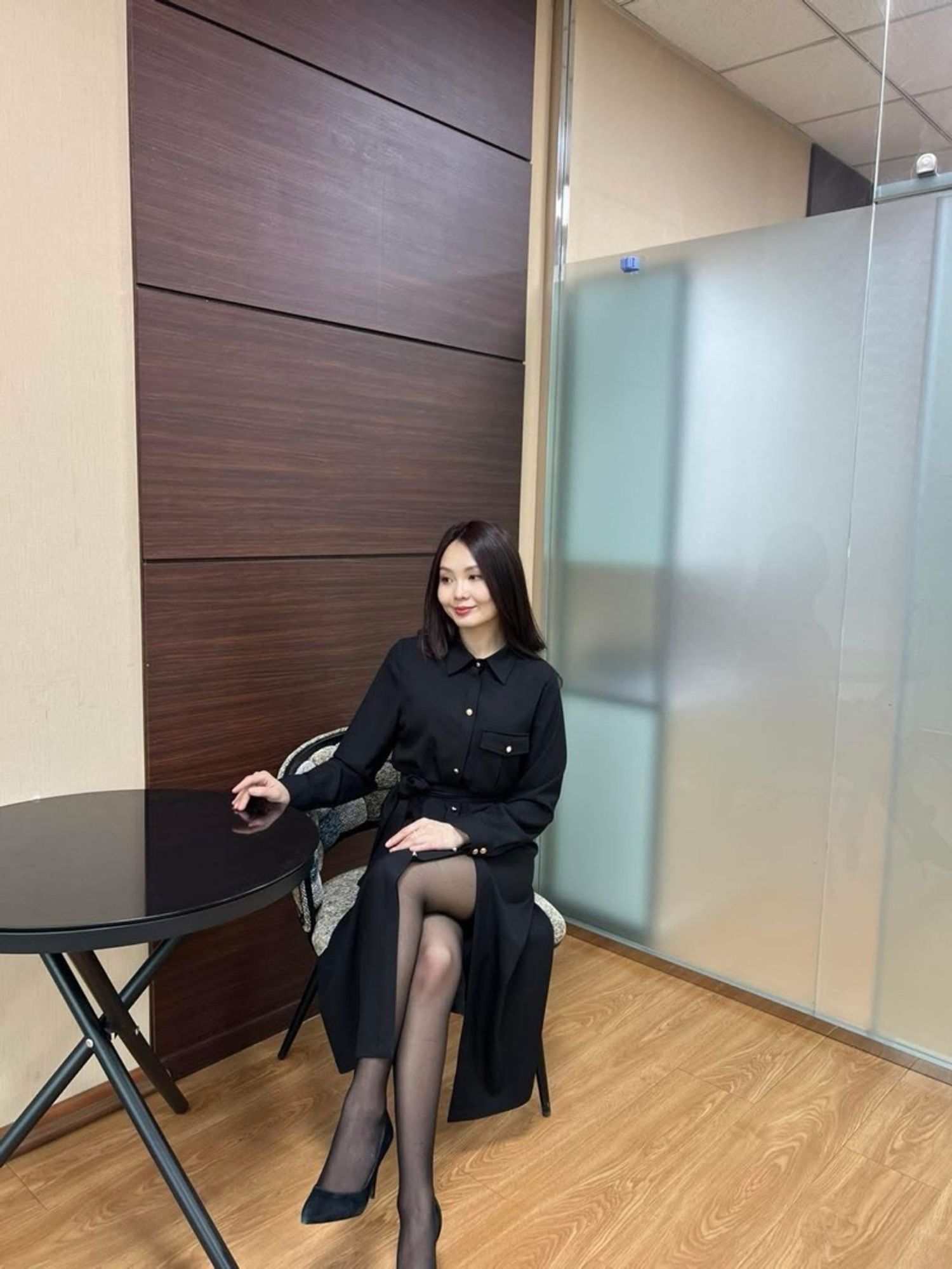 https://cdn.zochil.shop/fef45b72-4302-4774-a002-1a0b496f5250_t1500.jpg