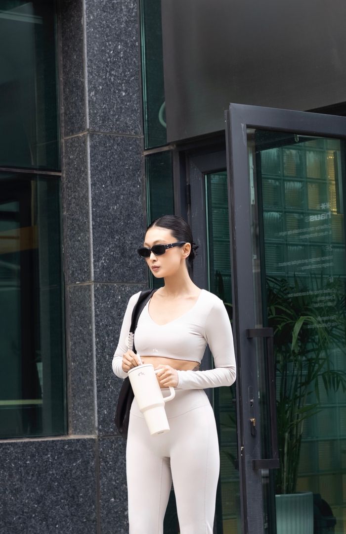 Long Sleeve Top Greyish-white