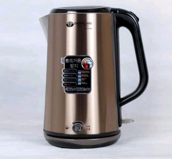 Халуун баригчтай ус буцалгагч