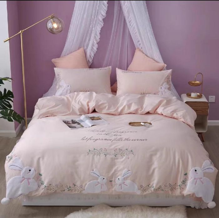 Зөөлөн сатин материалтай нягтаршил өндөртэй зөөлөн даавуун хос