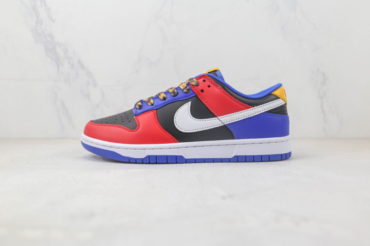 DUNK LOW TIGERS WHITE/PURPLE COMET/TEAM SCARLET 